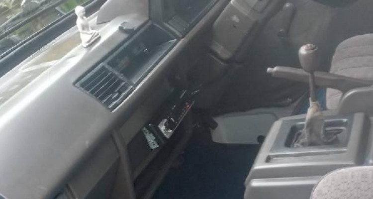 NISSAN VANETTE 1990