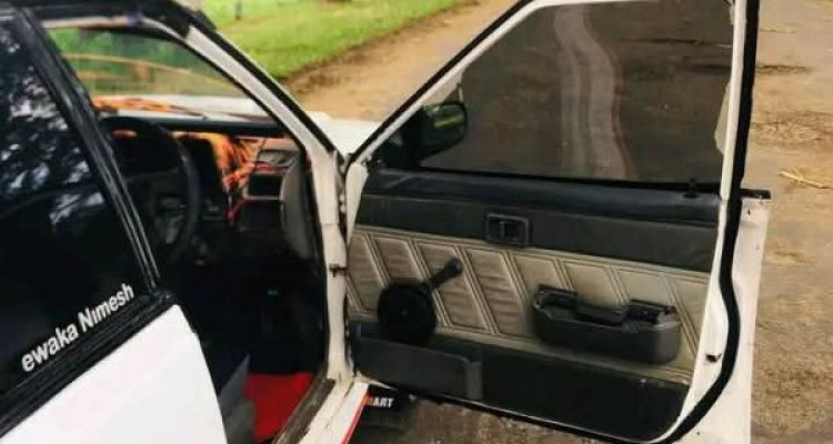NISSAN SUNNY 1983