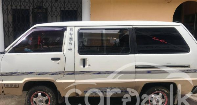TOYOTA TOWNACE CR26 1986