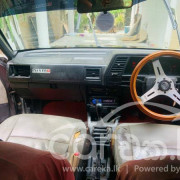 NISSAN SUNNY 1987