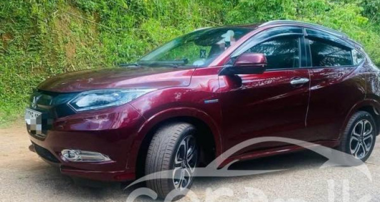 HONDA VEZEL 2014