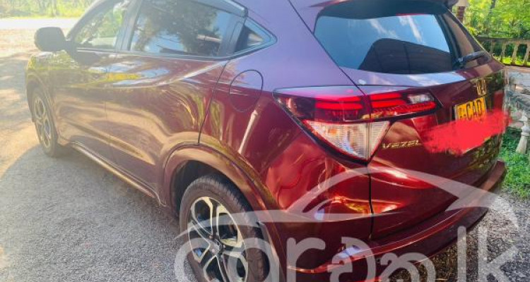 HONDA VEZEL 2014