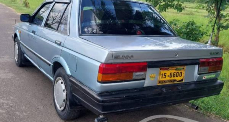 NISSAN SUNNY HB12 1988