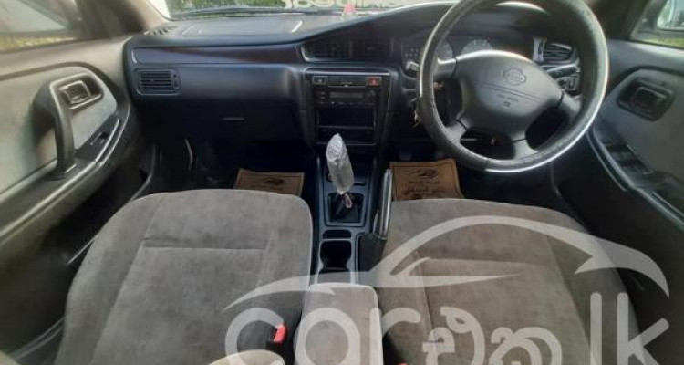 NISSAN BLUEBIRD 1997