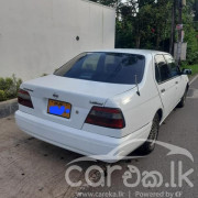 NISSAN BLUEBIRD 1997