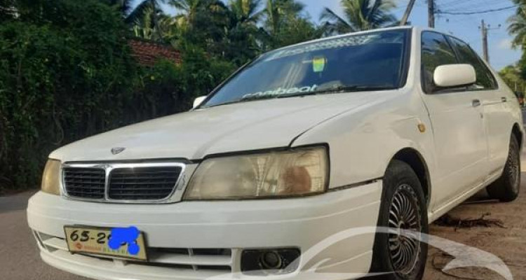 NISSAN BLUEBIRD 1997