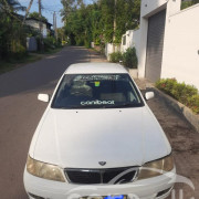 NISSAN BLUEBIRD 1997