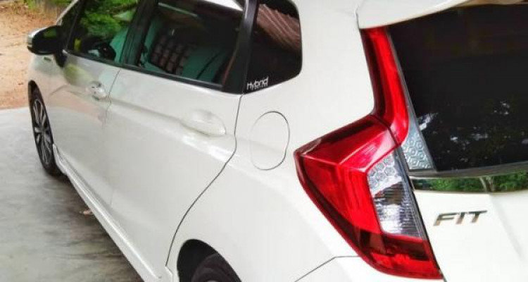 HONDA FIT GP5 2014