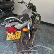 HERO HONDA SPLENDER 2000