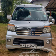 DAIHATSU HIJET 2011