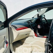 TOYOTA PREMIO 2009