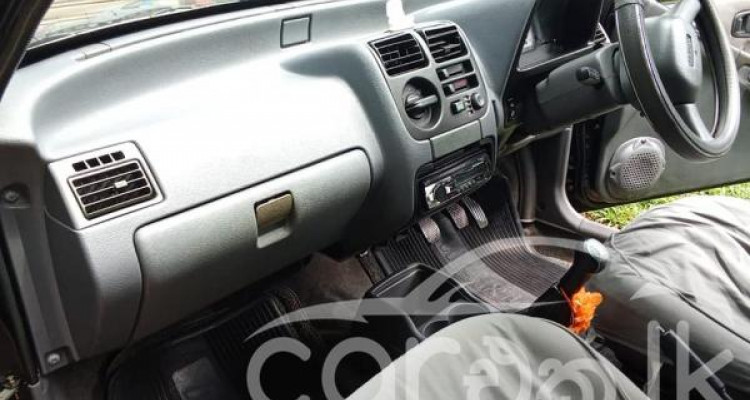 SUZUKI MARUTI ZEN 2006