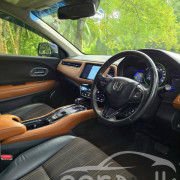 HONDA VEZEL 2015