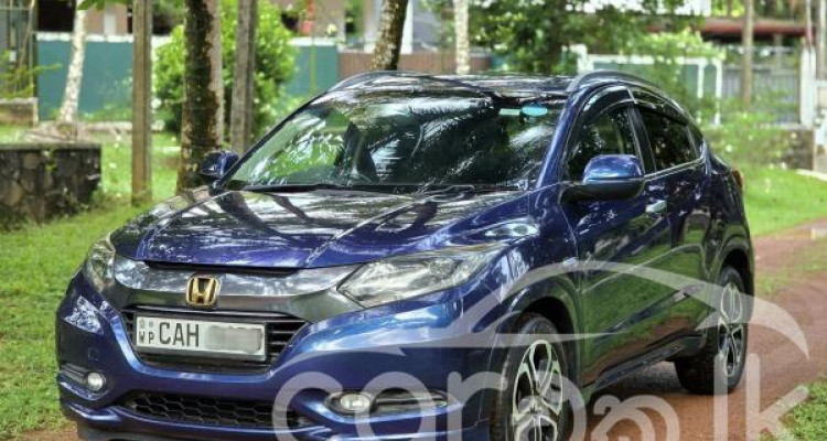 HONDA VEZEL 2015