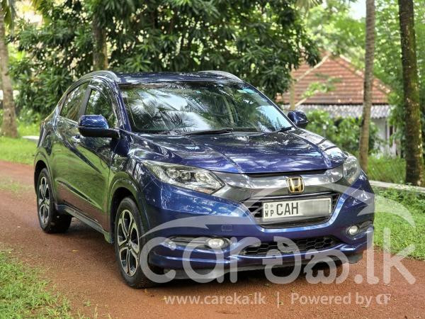HONDA VEZEL 2015