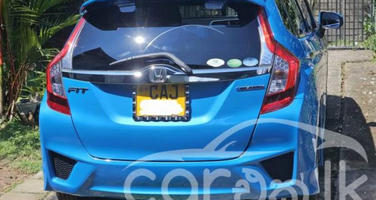 HONDA FIT GP5 2014