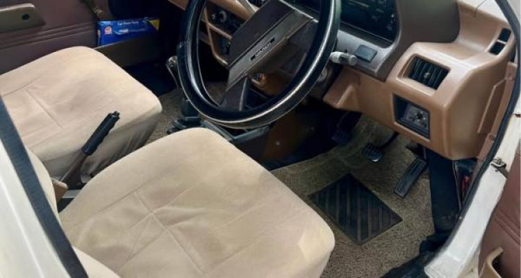 NISSAN MARCH 1991
