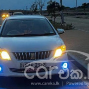 TOYOTA PREMIO 2015