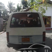 TOYOTA HIACE 1987
