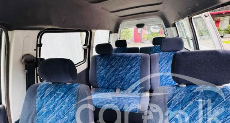 TOYOTA NOAH KR41 1999
