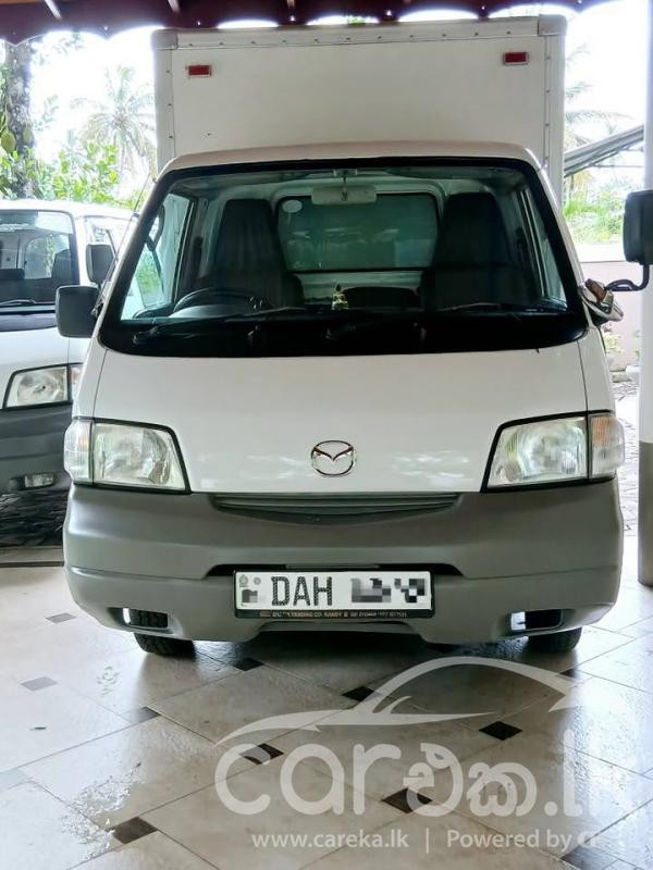 MAZDA BONGO 2015