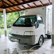 MAZDA BONGO 2015