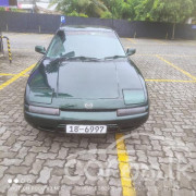 MAZDA ASTINA 1989
