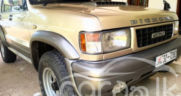 ISUZU BIGHORN 1990