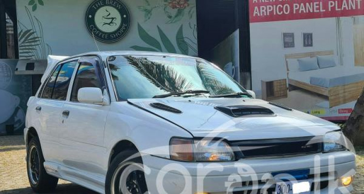 TOYOTA STARLET EP82  1995