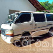 TOYOTA DOLPHIN 1996