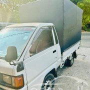 TOYOTA LITEACE 2000