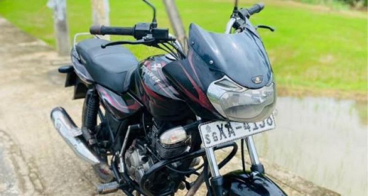 BAJAJ DISCOVER 150 2011