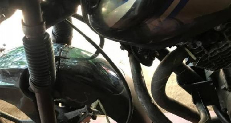 BAJAJ DISCOVER 2016