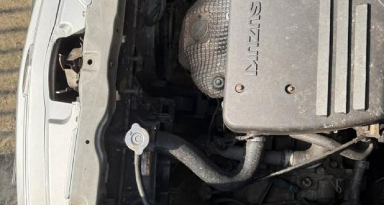 SUZUKI AERIO 2003