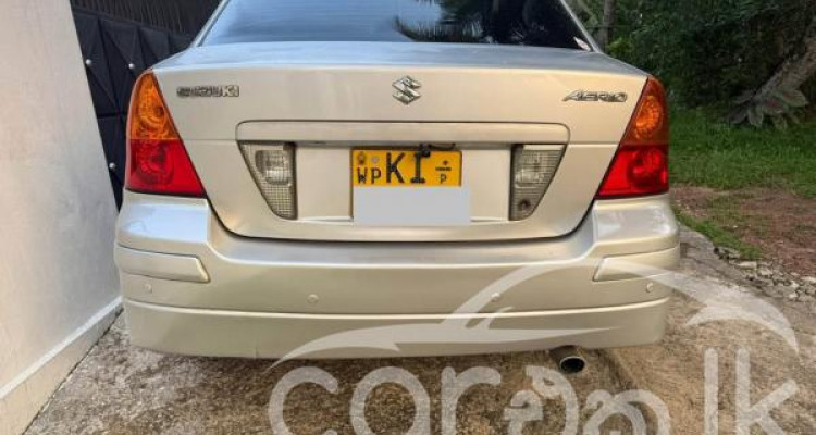 SUZUKI AERIO 2003