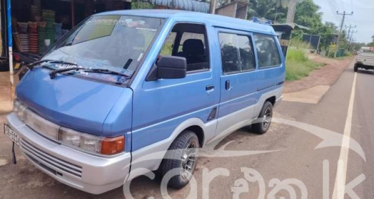 NISSAN LARGO 1991