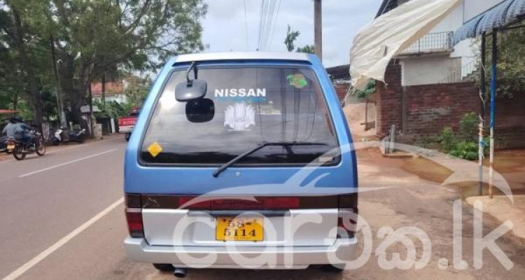 NISSAN LARGO 1991