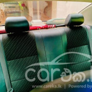 TOYOTA COROLLA 121 2002