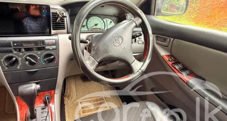 TOYOTA COROLLA 121 2002