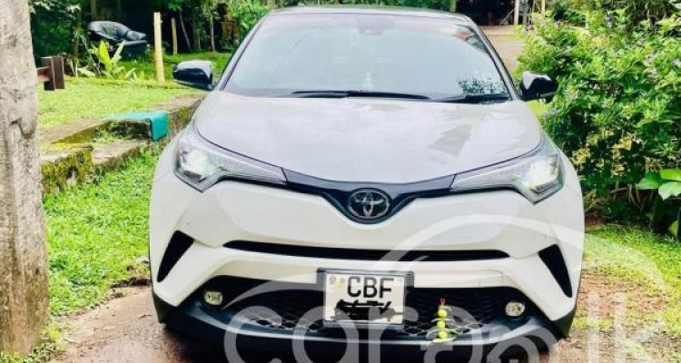 TOYOTA C-HR 2018