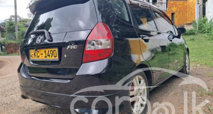 HONDA FIT GD1 2002