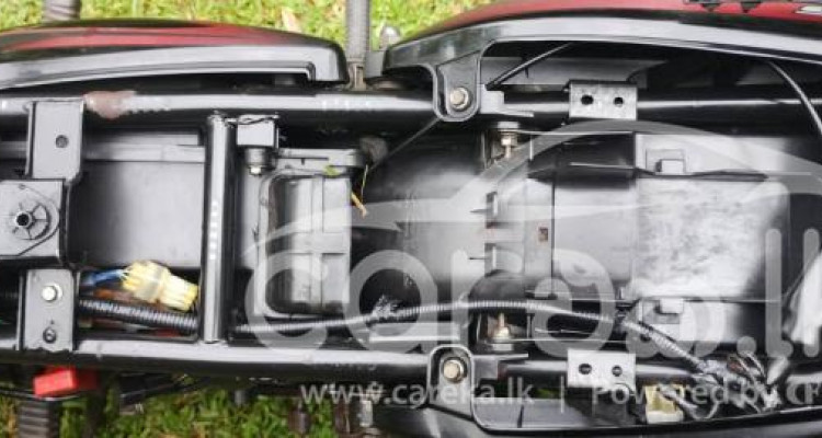 BAJAJ DISCOVER 125 2016