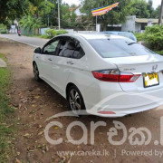 HONDA GRACE 2016