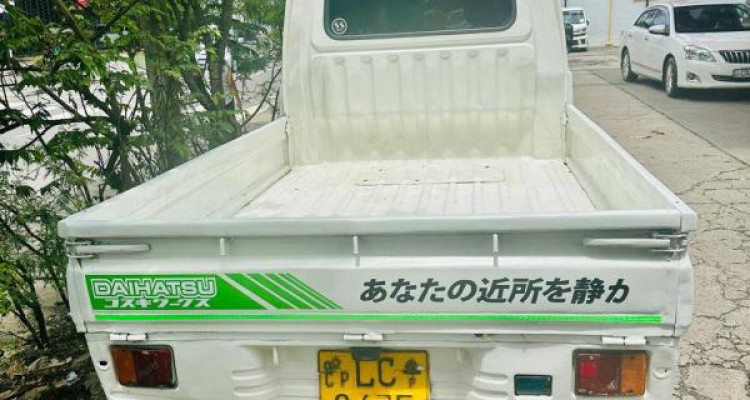 DAIHATSU HIJET 2003