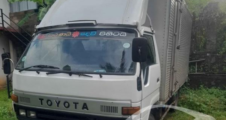 TOYOTA DYNA 1997
