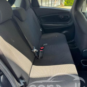TOYOTA VITZ 2017
