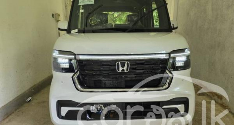 HONDA N-BOX 2024