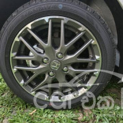 HONDA N-BOX 2024