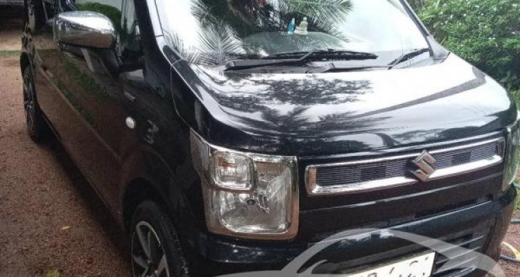 SUZUKI WAGON R 2017