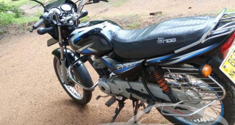 BAJAJ CT100 2017